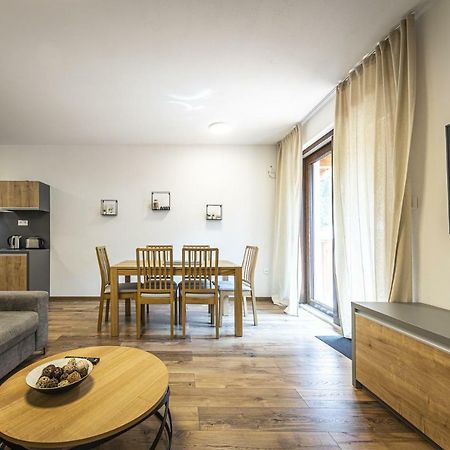 Apartmanovy Dom Poludnica - Chopok Juh Тале Экстерьер фото